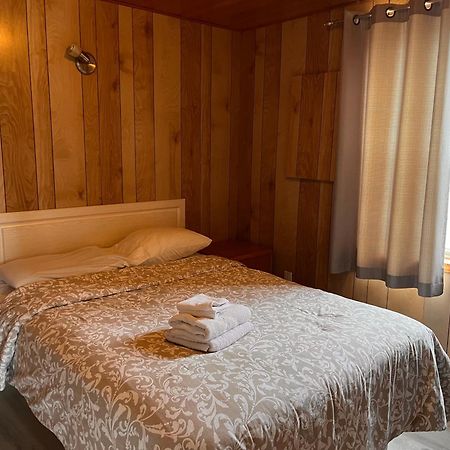 Camping Chalets Lac St-Augustin Québec Esterno foto