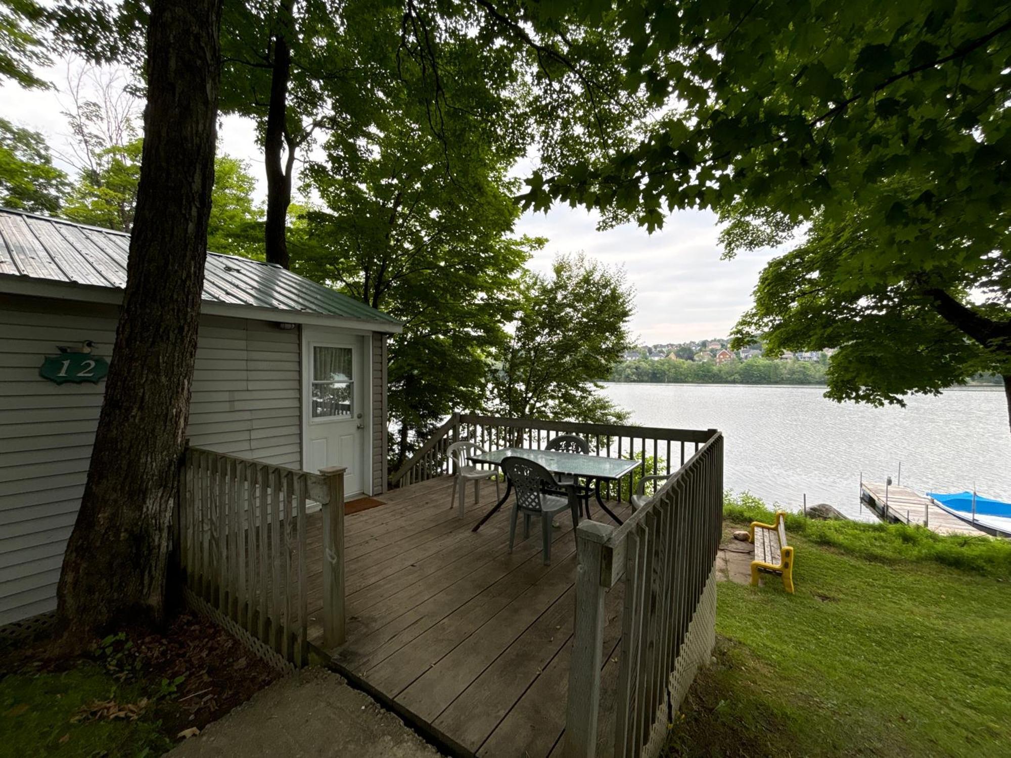 Camping Chalets Lac St-Augustin Québec Esterno foto
