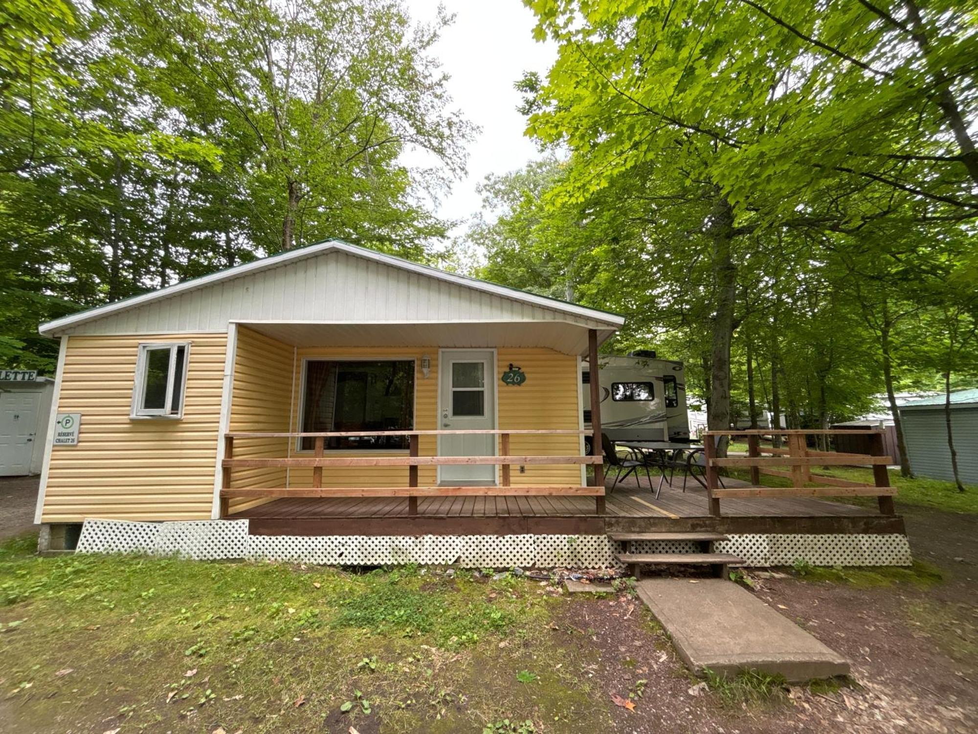 Camping Chalets Lac St-Augustin Québec Esterno foto