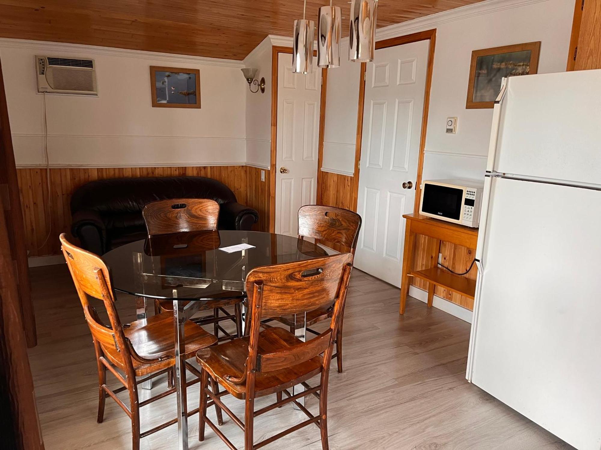 Camping Chalets Lac St-Augustin Québec Esterno foto