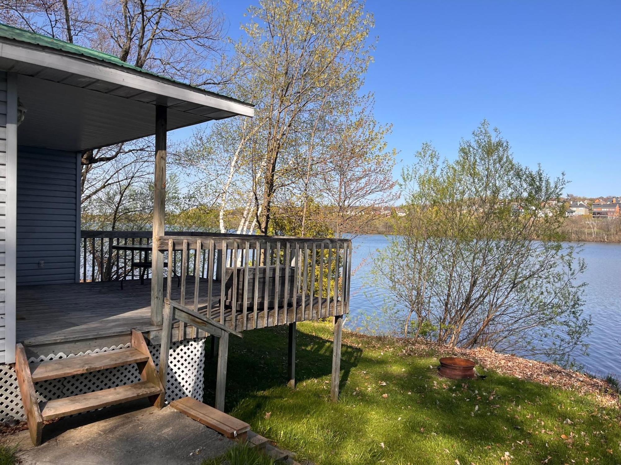 Camping Chalets Lac St-Augustin Québec Esterno foto