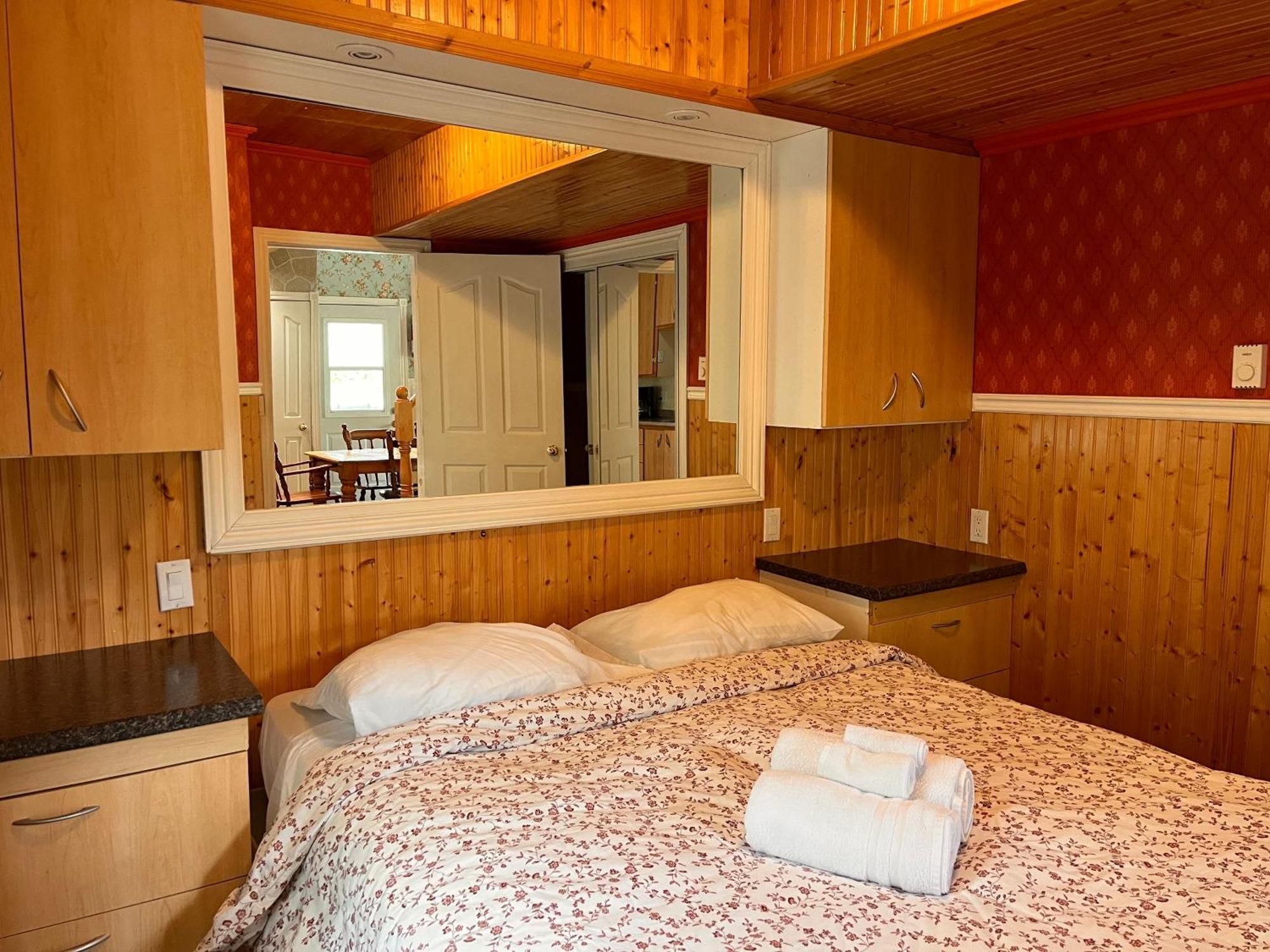 Camping Chalets Lac St-Augustin Québec Esterno foto