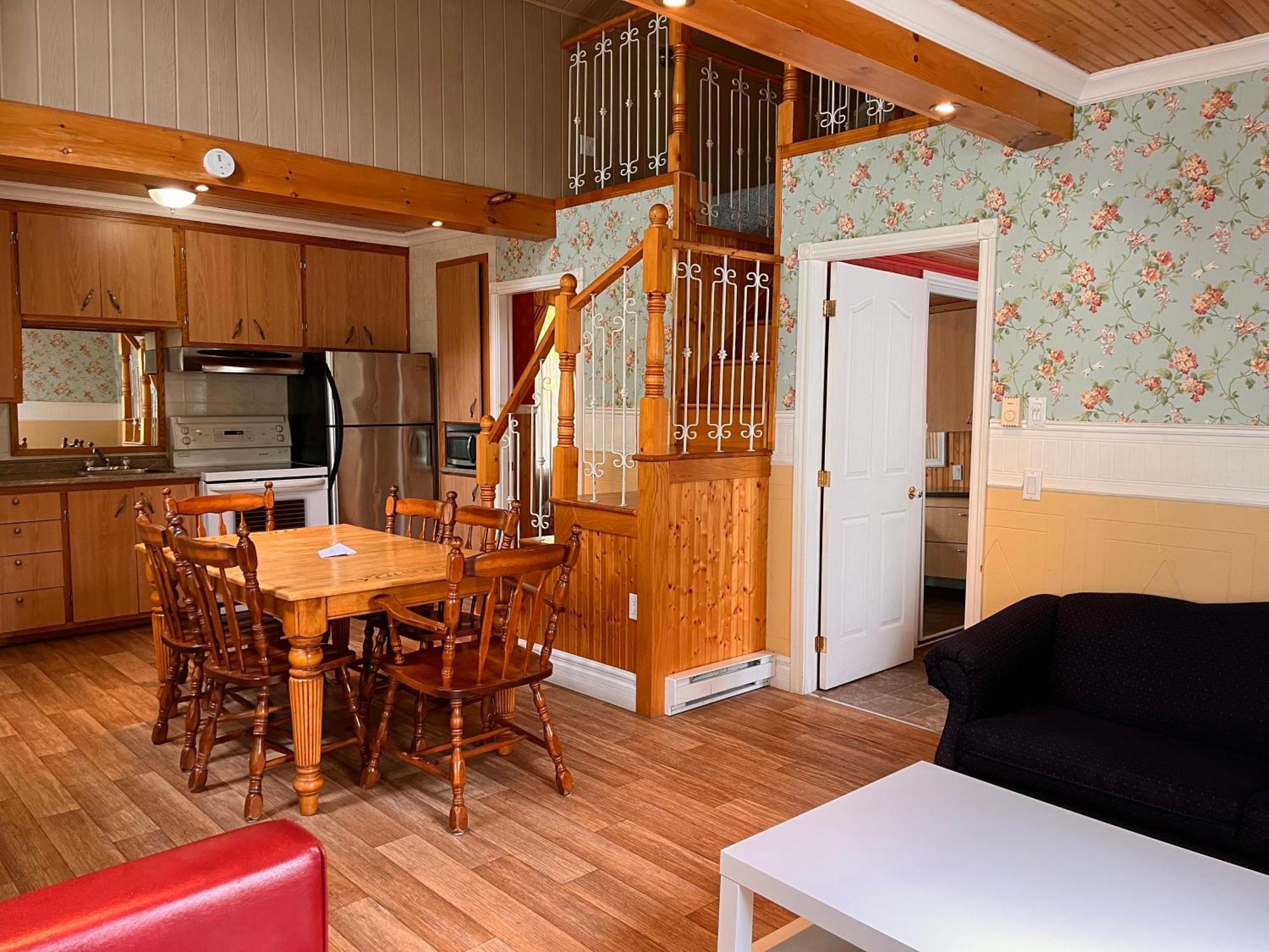 Camping Chalets Lac St-Augustin Québec Esterno foto